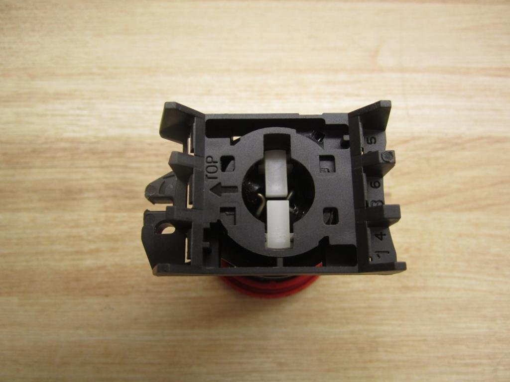 289943-002 - Push Button Emergency Stop Grandmart Limited 289943-002 - Push Button Emergency Stop - Image 3