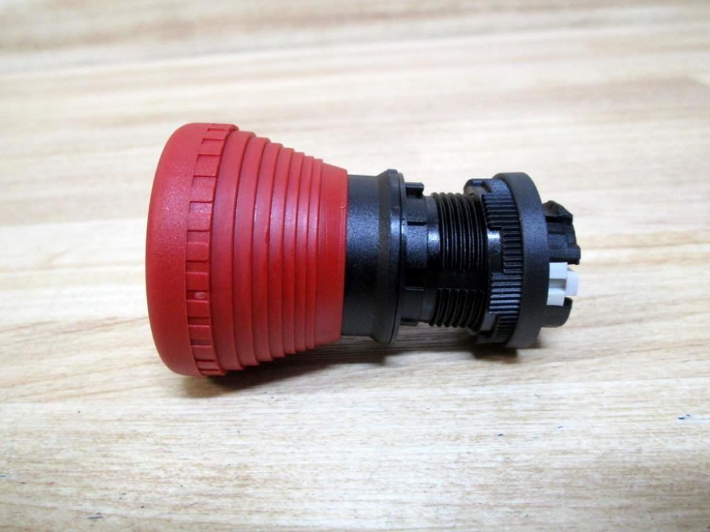 289943-002 - Push Button Emergency Stop Grandmart Limited 289943-002 - Push Button Emergency Stop - Image 4